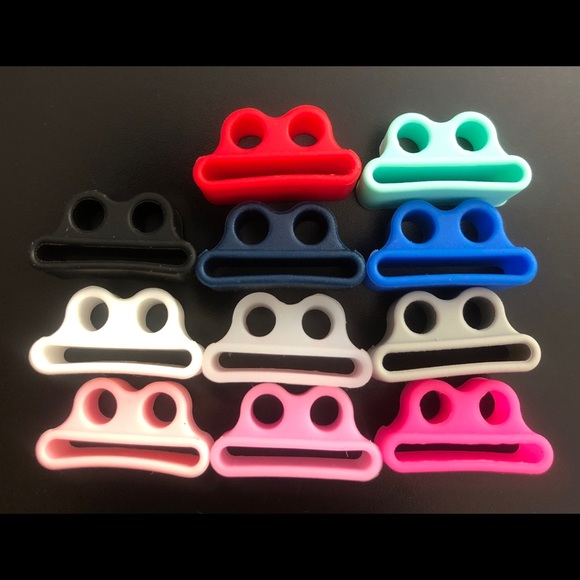 AirPod silicon holder - Picture 4 of 5